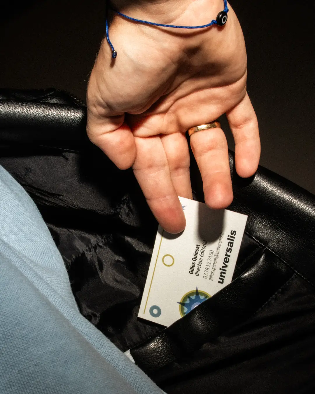 Deux cartes, deux motifs · le système ne se répète jamais